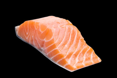 サーモン皮付きステーキカット100g