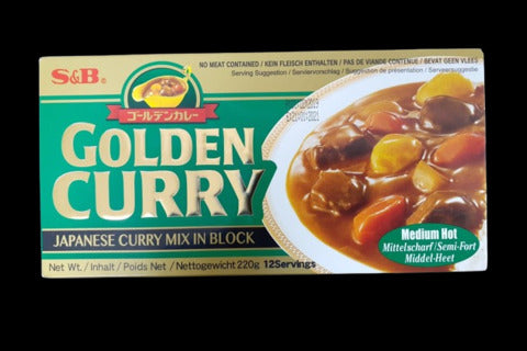 Golden Curry Medium Hot 220g.
